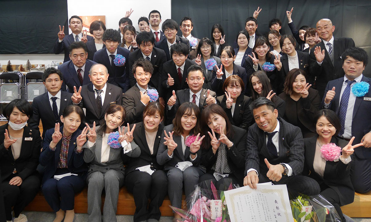 会社概要集合写真